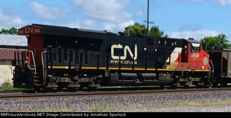 CN 3859, engineer's side view